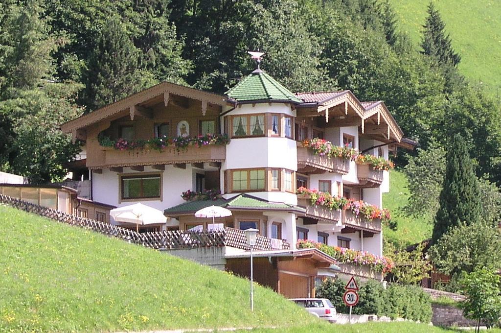Haus Am Sonnenhang Финкенберг Экстерьер фото